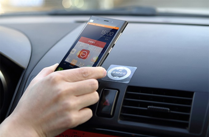 метка nfc в автомобиле